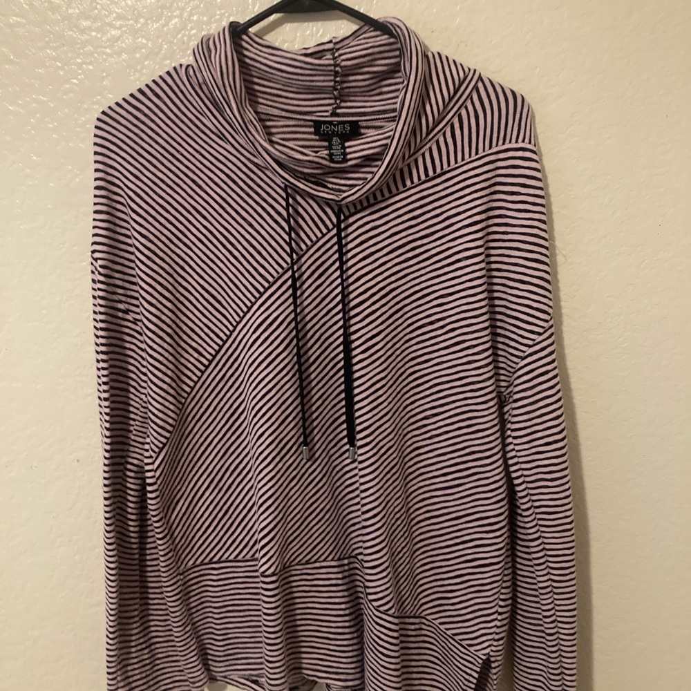Jones New York Black and White Striped Blouse